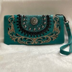 Montana West Wristlet